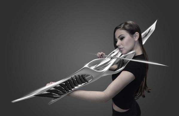 MONAD Studio/SFの武器みたいな近未来的な電子バイオリン