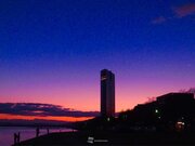 仕事始めの朝 幻想的な色変わり 滋賀・琵琶湖        