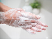 冬の手荒れを防ぐには？ 5つの手洗い改善ポイント