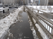 北海道は気温上がり急速に雪解け進む　明日は雨でさらに路面状況悪化も