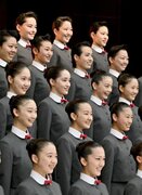 宝塚音楽学校、40人が入学式 歌劇の舞台へ、2年間稽古