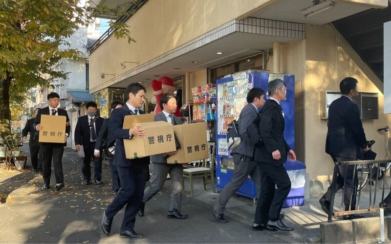 画像：巨大な葬儀が行われた稲川会総裁・清田次郎とは何者だったのか「トラブルがあると子分を引き連れて殴り込み」「話すときは相手に抱きつくように…」
