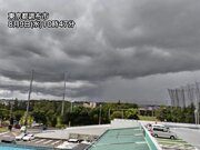 東京都内など関東各地で土砂降り　午後も局地的な雷雨に注意