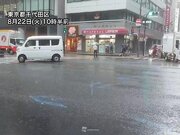 東京都心で土砂降りの雨　強い降りは長時間続かず