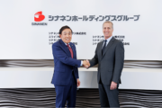 日本初・EVのワイヤレス充電技術を有するWiTricityとオフィシャルパートナー契約を締結