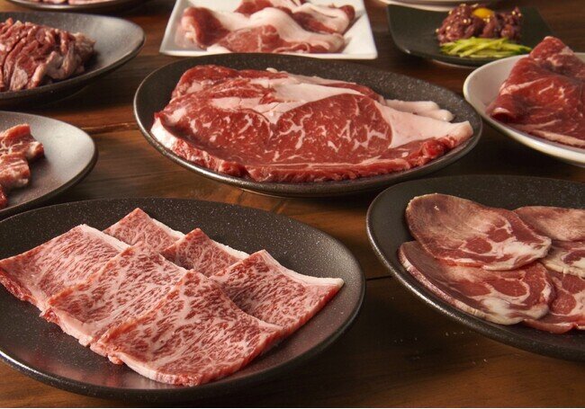 画像：岐阜県に初出店！厳選した黒毛和牛や熟成肉が食べ放題で楽しめる「牛角食べ放題専門店」