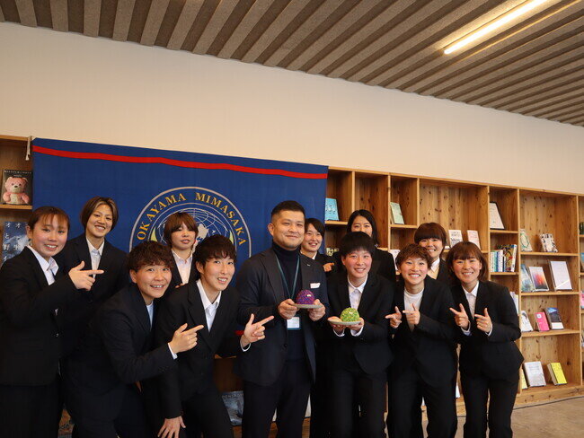 画像：【佐藤建設】SATO GROUP、日本女子サッカーリーグ「岡山湯郷Belle」と、2024シーズンもオフィシャルトップスポンサー契約を合意