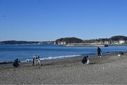 神奈川県葉山・森戸海岸にて初開催　故人が眠る海をきれいに　海洋散骨をしたご遺族とともに海岸清掃を実施