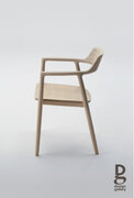 第787回デザインギャラリー1953 企画展「世界を変えた日本の木の椅子 - HIROSHIMA -」を開催