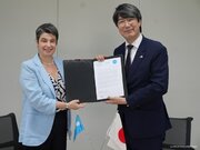 日本政府、バングラデシュのロヒンギャ難民とホストコミュニティの生活改善支援のため、UNICEFに4億円の無償資金協力を供与