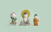 日々の暮らし、ささやかな祈りに寄り添う陶像。松本慶一郎「ほほ笑む仏たち」展　銀座にて開催中