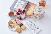 前田有紀さん主宰「gui flower design」のフラワーリースや、紅茶専門店「TEAPOND」の紅茶をセットでお届け。幸せ気分を贈る、フェアリーケーキフェアの特別な母の日ギフト登場！