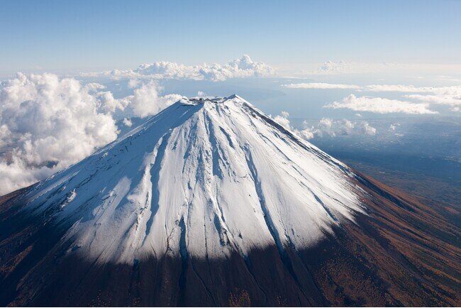画像：富士山のサポーターになる。富士山の歴史の一部になる。