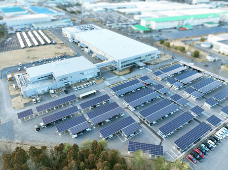 画像：地域最大規模となる自家消費型PPAモデルによるソーラーカーポート設置（ニュースリリース）