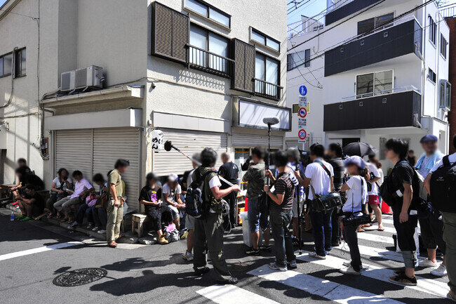 画像：【六厘舎】「お土産海老つけめん（冷凍）」を六厘舎東京限定で4/4(金)から数量限定販売！