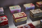 1826年創業のイタリアのチョコレートブランド「カファレル」のアンティーク風パッケージを集めた展覧会をfelissimo chocolate museumで開催