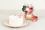 【数量限定】This is CHIFFON CAKE.Always Flowers、コラボレーションにより特別な母の日ギフトを発売