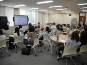 フェリス女学院大学の学生が6月27日に外務省「対日理解促進交流プログラム（JENESYS）」で来校する韓国大学生訪日団と交流