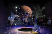 宮沢賢治の「銀河鉄道の夜」を起点とした小池博史のオリジナル舞台 「幻の光～138 億光年の BABY」12 月 11 日(月)よりチケット発売開始