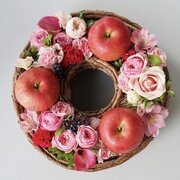 花とフルーツによるラグジュアリーギフト【セイカのリース】発売開始！本物のフルーツのおいしさと、掛け合わされた生花の美しさのコラボレーション
