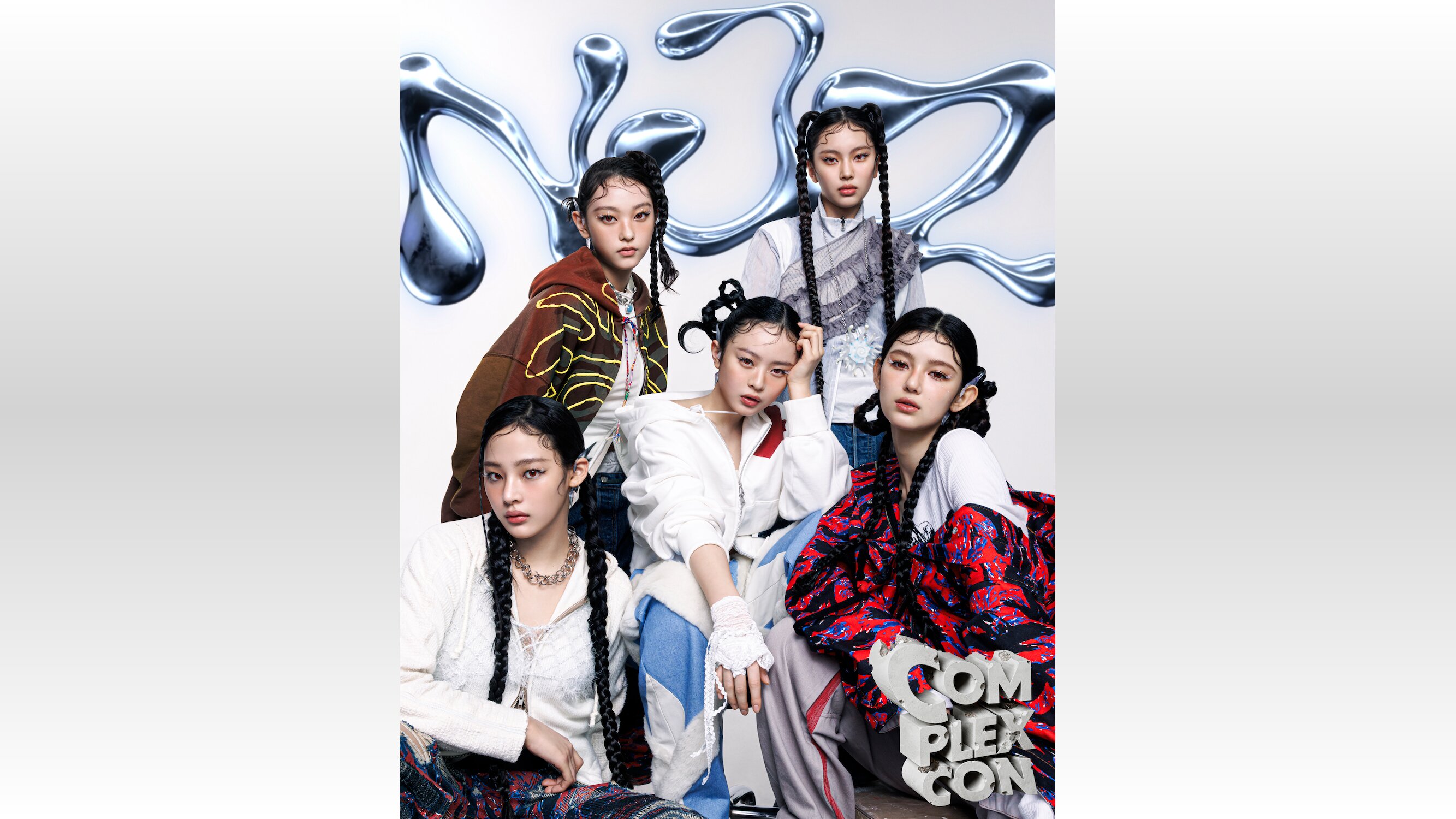 NewJeansから『NJZ』へ! 3/23「ComplexCon Hong Kong 2025」で初 NewJeansから『NJZ』へ! 3/23「ComplexCon Hong Kong 2025」で初