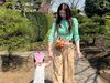 画像：グラビアアイドルの手島優さんは3月23日、自身のInstagramを更新。1歳の息子と手をつないで歩く親子ショットを披露し、反響を呼んでいます。（サム…