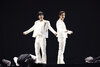 画像：『東方神起 20th Anniversary LIVE TOUR ZONE』東京ドーム公演を開催した東方神起（左から）ユンホ、チャンミン