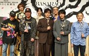 生田斗真、俳優としての武器は「美しさ、色気でしょうか」 中村倫也、西野七瀬と共に劇団新感線で“生誕39年”記念公演