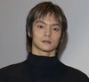 画像：窪田正孝 「人生初クッキー」作るも結果は...「距離感って大事だね」 妻・水川あさみも反応