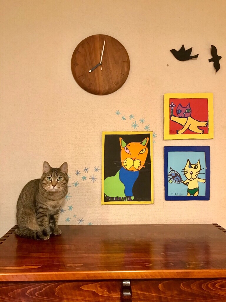 猫を愛し猫に愛される小学1年生の切り絵