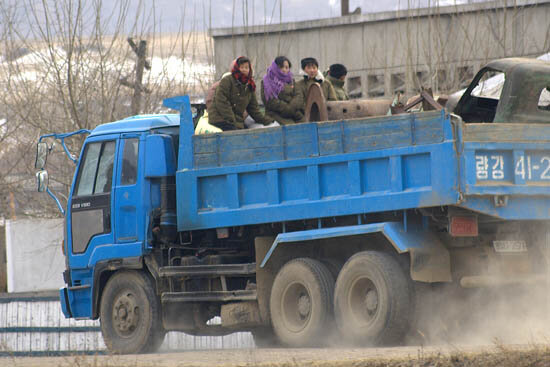 幹部への ご機嫌取り のため死に追いやられた北朝鮮の農場員 21年3月2日 Biglobeニュース