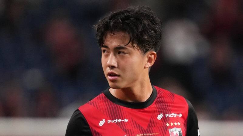 浦和、バルセロナBから安部裕葵加入を発表「少しでも早くチーム
