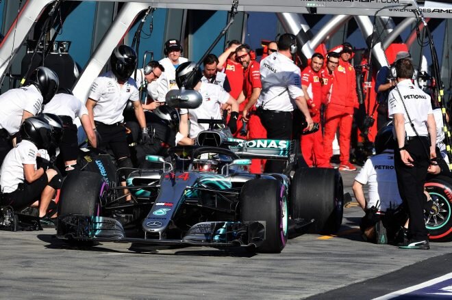 画像：ハミルトン「トップ3の差はわずか。わくわくするね」メルセデス F1オーストラリアGP金曜