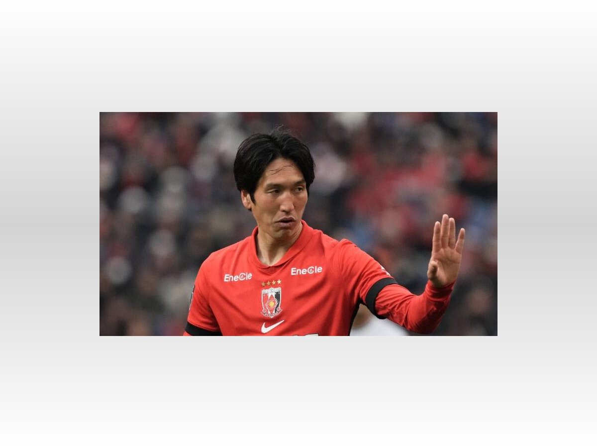 浦和レッズ原口元気、福岡戦後にゴール裏で激昂…サポーターから 浦和レッズ原口元気、福岡戦後にゴール裏で激昂…サポーターから