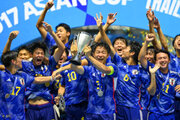 U17日本代表が“日韓戦”を制してアジアカップを連覇！　FW名和田我空が大会MVP＆得点王に輝く