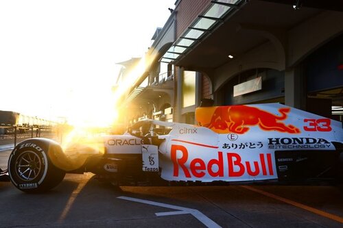 レッドブル・ホンダF1、ホワイト&日本語バージョンのレーシング レッドブル・ホンダF1、ホワイト&日本語バージョンのレーシング