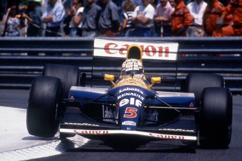 1992年F1王者マンセル、ヘルメットやトロフィーなどの個人 1992年F1王者マンセル、ヘルメットやトロフィーなどの個人