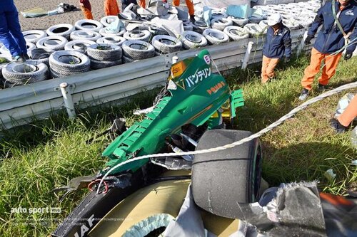 130Rで大クラッシュの笹原右京に骨折等はなし、週明けに再度精密 130Rで大クラッシュの笹原右京に骨折等はなし、週明けに再度精密