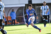 U－22日本代表、5得点でアルゼンチンに快勝！　アイスタ凱旋の鈴木唯人が2ゴール