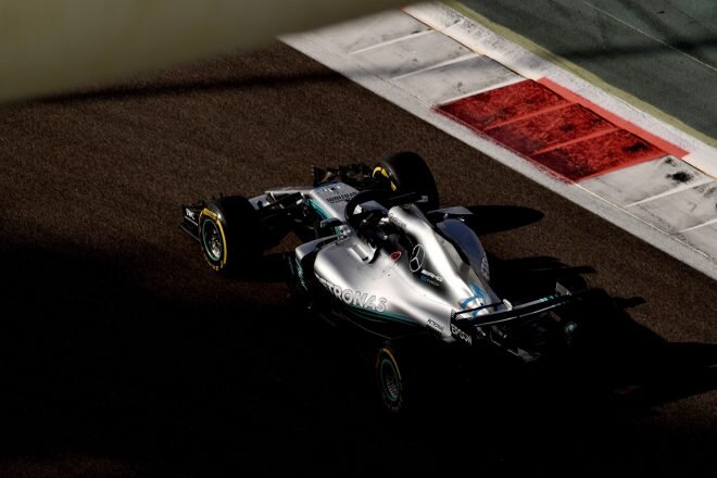 画像：F1王者メルセデス、2019年パワーユニット開発に「小さな挫折」