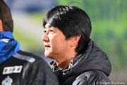 18位湘南、浮嶋敏監督の続投を発表「経験を糧にして、来季に挑んでいきたい」