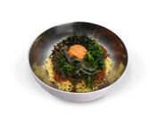 韓国料理まぜそばの夢のコラボレーション！？ヨプの王豚塩焼から「ブルダックビビン麺」が4月1日に販売開始