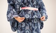 「花火大会デートのために急いで浴衣を着た私。おはしょりが上手くできていなくて、駅のトイレでおばさまに...」(奈良県・30代女性)