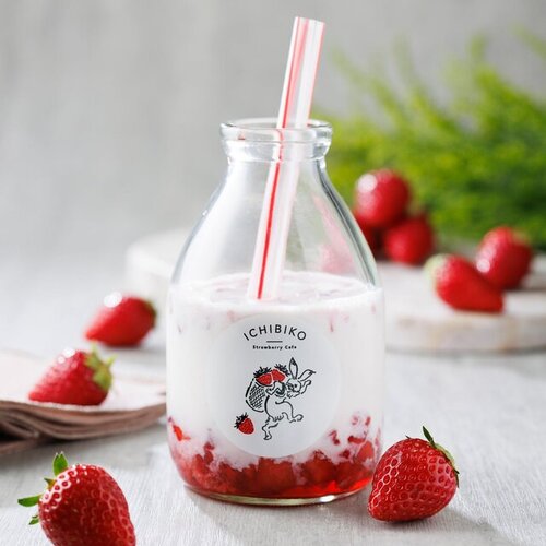 いちごソフト、いちごパフェ新発売】 いちごスイーツ専門店 いちごソフト、いちごパフェ新発売】 いちごスイーツ専門店