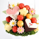 結婚記念日を華やかに彩る“花束”をフルーツで表現！フルーツブーケ専門店が結婚記念日向けプロダクトを販売