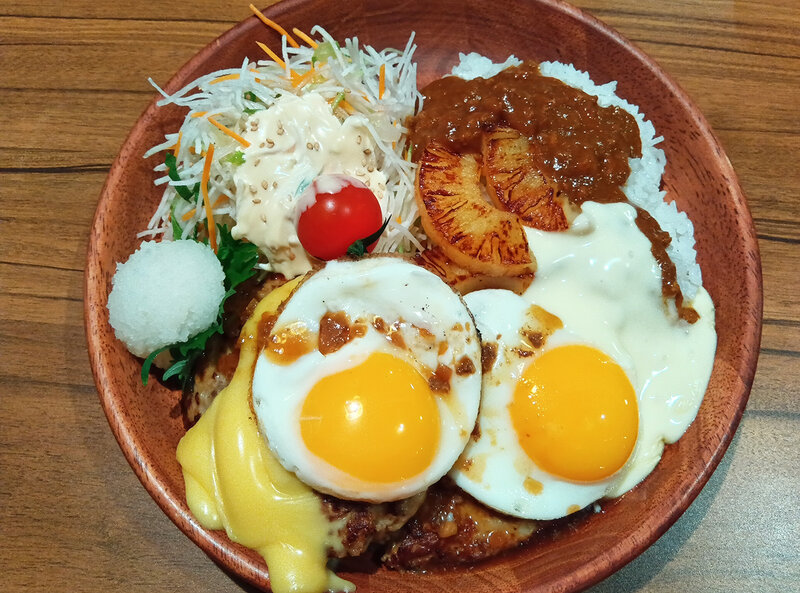 画像：【ほぼ食べ放題】びっくりドンキーで「全部乗せ」してみたらびっくりした！ かかった料金は……