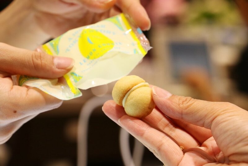 画像：「東京百年物語　キリンレモン サンドクッキー」