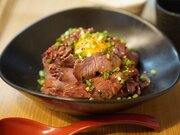 日本初の馬肉ファストフード店『ウマキチ』の1号店がオープン。看板メニュー「ローストホース丼」を食べてきた！