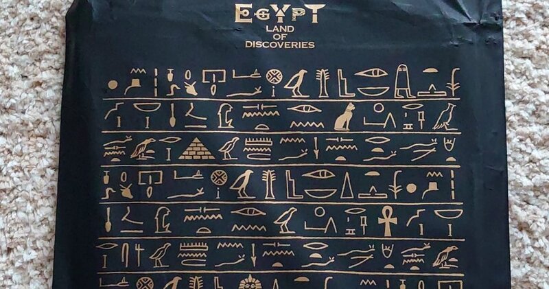 古代エジプト展」の図録袋がカワイイと話題 ズラリと並ぶ 古代エジプト展」の図録袋がカワイイと話題 ズラリと並ぶ