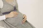 「うちの病院にいる間は妊娠しないで」女性医師の過酷な労働環境「職場と相談し計画出産したが、産休後の仕事がなくなった」